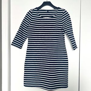 Gap Fitted Nautical stripped Dress, size small